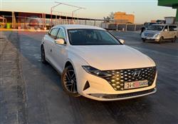 هيونداي أزيرا